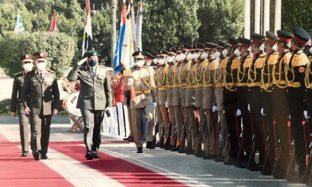 Στην Αίγυπτο ο Α/ΓΕΕΘΑ Κωνσταντίνος Φλώρος - Ενισχύεται η συμμαχία Αθήνας-Καΐρου